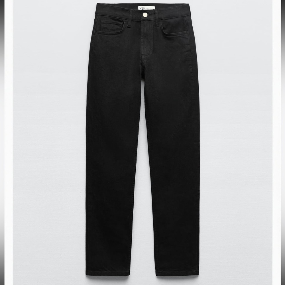 NWT Never worn jeans.